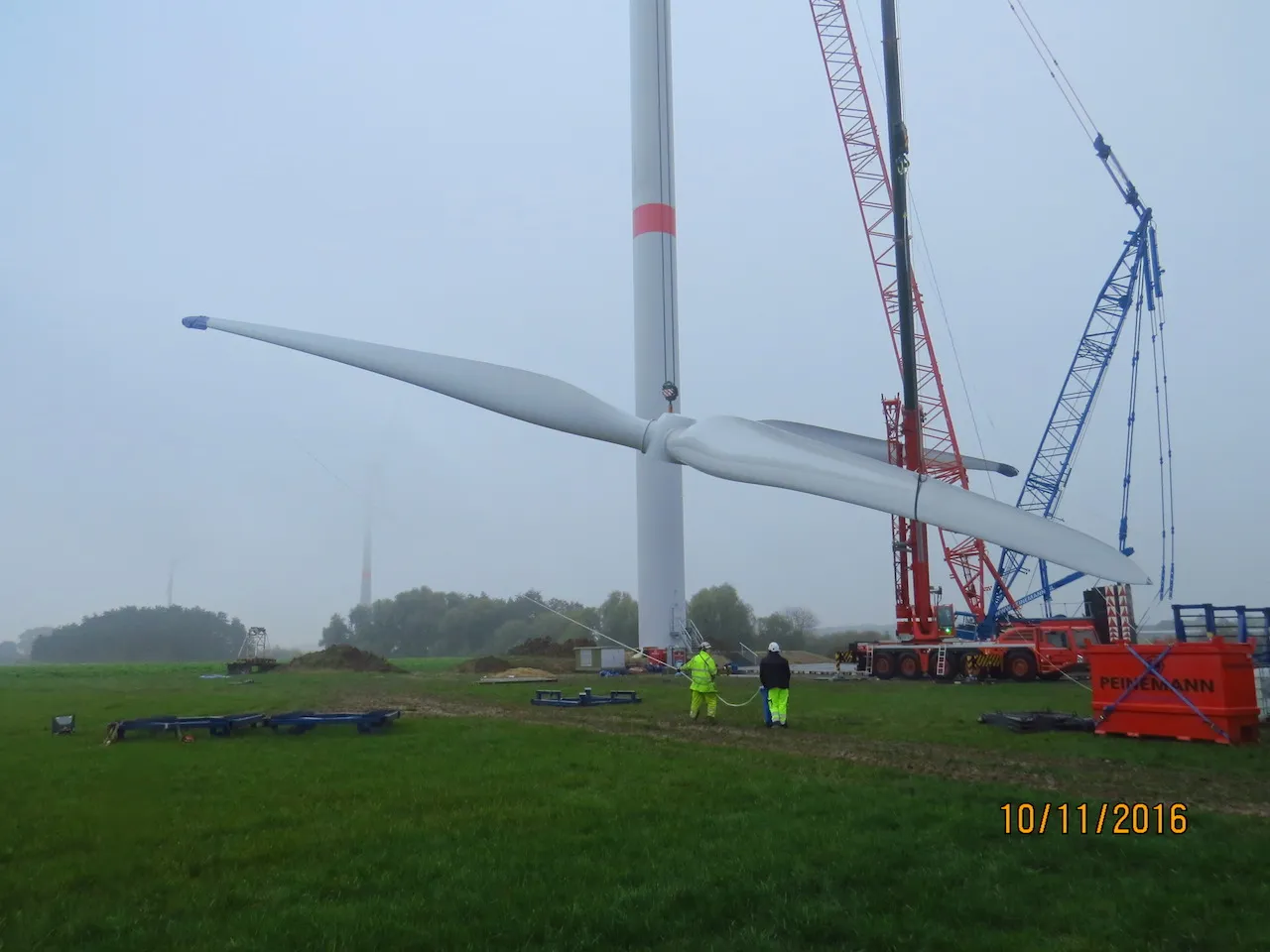 Windenergieanlage des Windparks Alpen B57 — Titelbild
